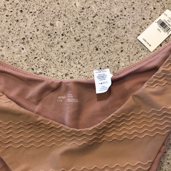 NEW Aerie Women’s Swimsuit Bikini - Nude - Size L - Picture 3 of 6